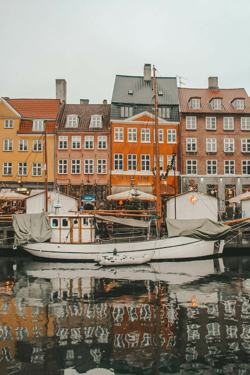 Nyhavn case colorate Copenhagen