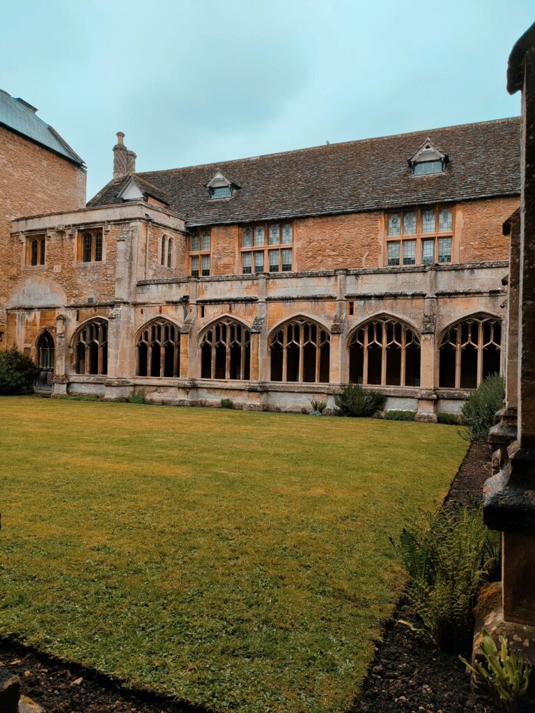 Lacock ABbey chiosro Harry Potter