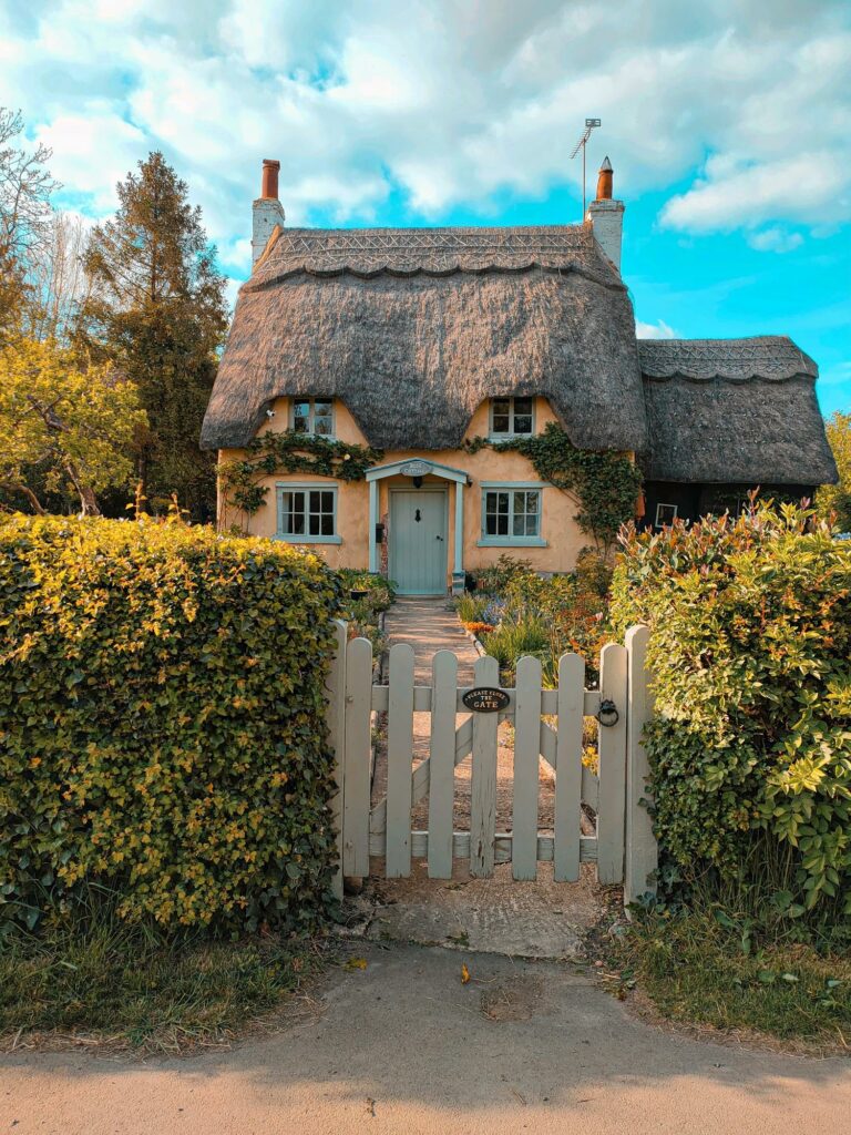 rose cottage honington